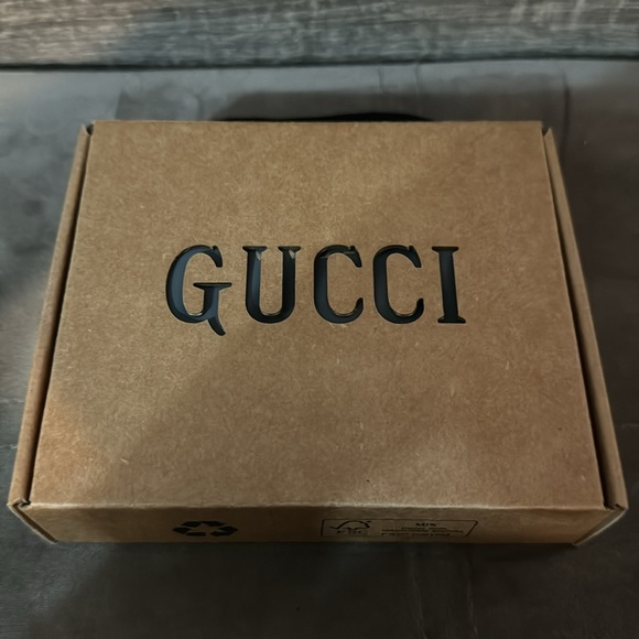 Gucci Men Wallet - Picture 9 of 10